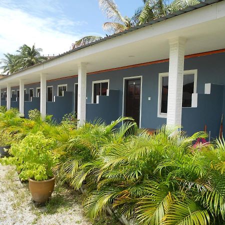 Perintis Motel Cenang Pantai Cenang  Extérieur photo
